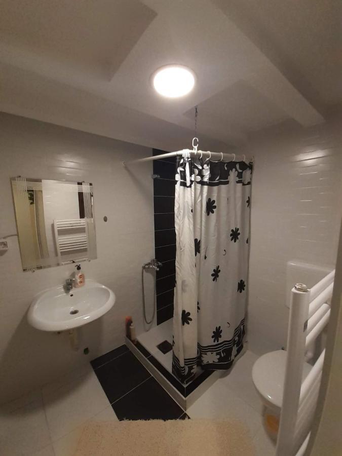 Apartmani Zaara サラエヴォ エクステリア 写真